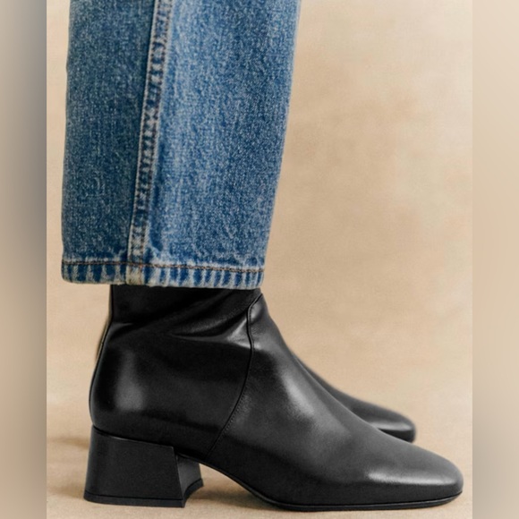 Sezane Shoes - Sézane Paulette Low Boots, glossy black, size 38 or 7(us)